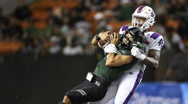 Jaylon Ferguson tackling t