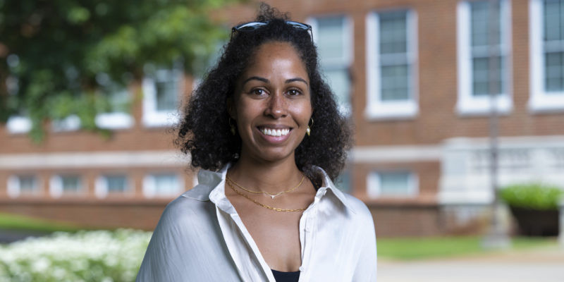 Leslie Lofton